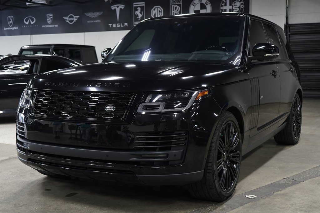 Used 2022 Land Rover Range Rover P525 Westminster Edition AWD/4WD image 1