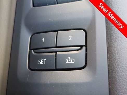 Used 2024 Chevrolet Suburban RST w/ Luxury Package AWD/4WD image 22