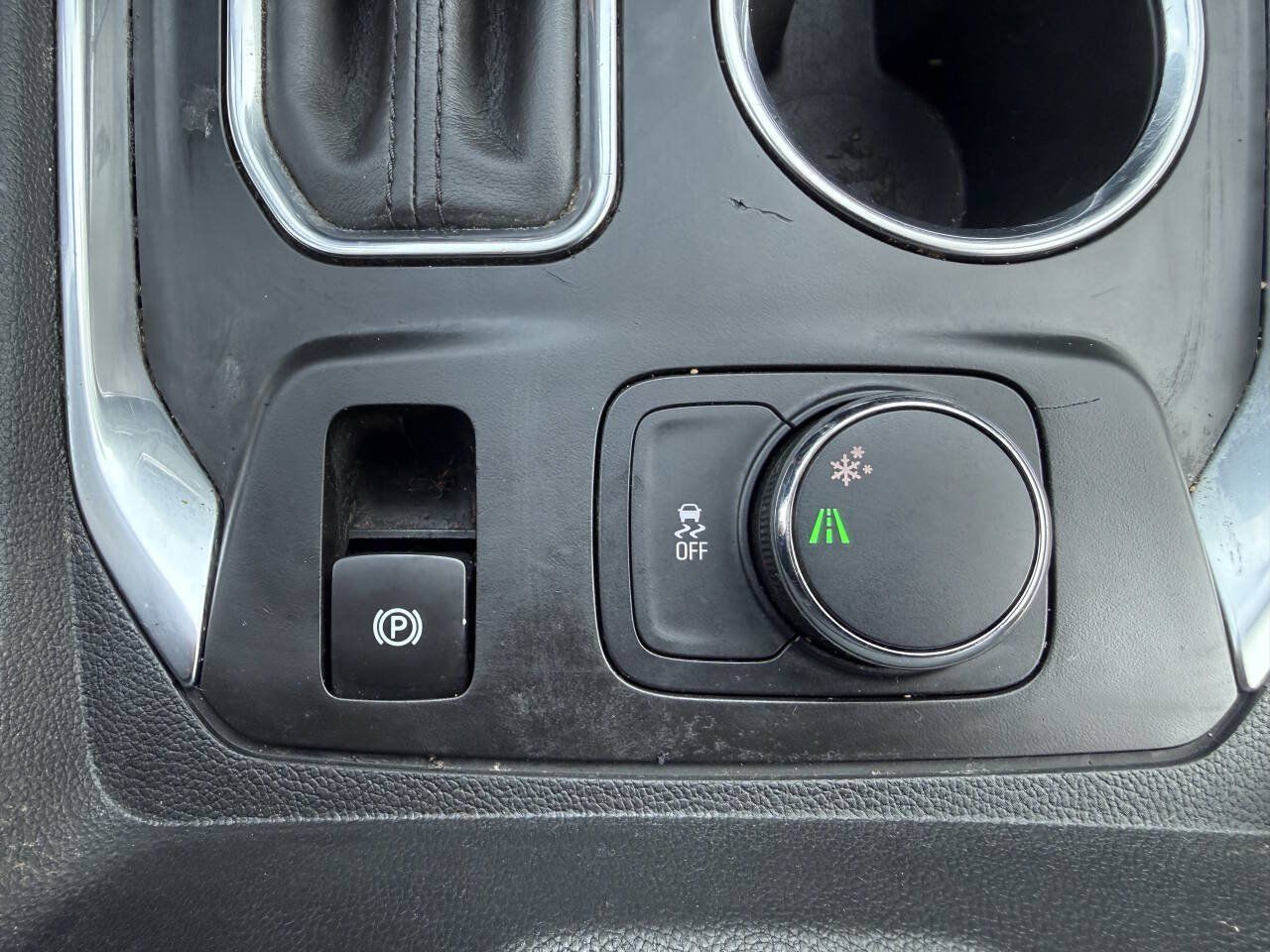 Used 2019 Chevrolet Traverse RS FWD image 31