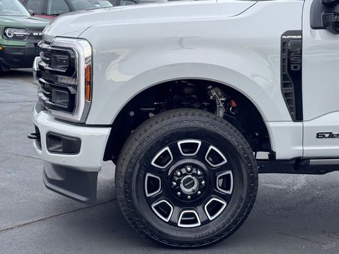 New 2026 Ford F250 Platinum image 42
