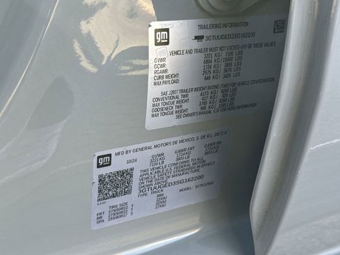 Used 2025 GMC Sierra 1500 Denali w/ Denali Reserve Package image 35