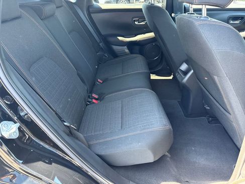 Used 2023 Honda HR-V Sport image 16