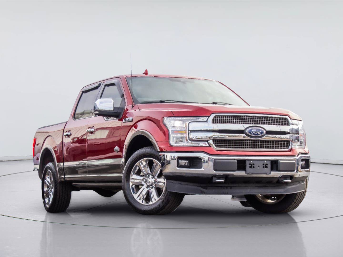 Used 2018 Ford F150 King Ranch w/ Equipment Group 601A Luxury AWD/4WD image 2