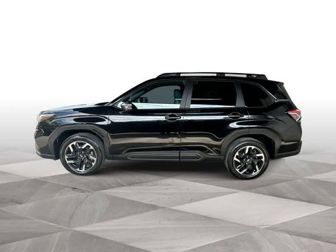 Used 2026 Subaru Forester Limited AWD/4WD image 5