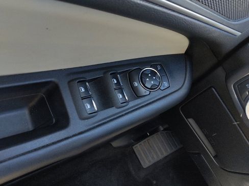 Used 2023 Ford Edge SEL image 27