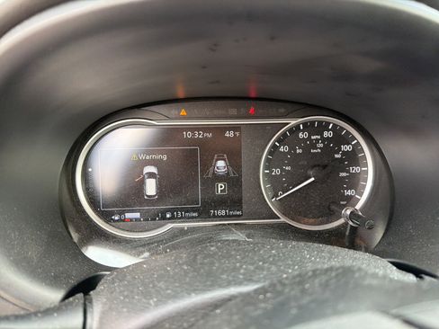 Used 2020 Nissan Kicks SR w/ SR Premium Package image 5