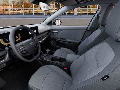 New 2026 Kia K4 LXS image 17