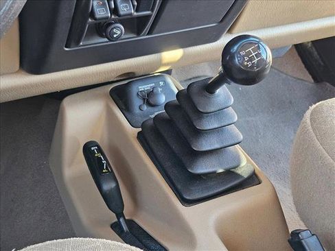 Used 2001 Jeep Wrangler Sport image 18