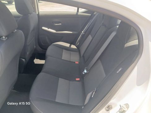 Used 2021 Nissan Sentra SV FWD image 12