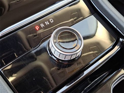 Used 2023 Jeep Grand Cherokee L Laredo image 16