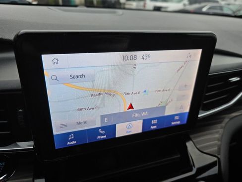 Used 2022 Ford Explorer Limited w/ Equipment Group 301A image 36