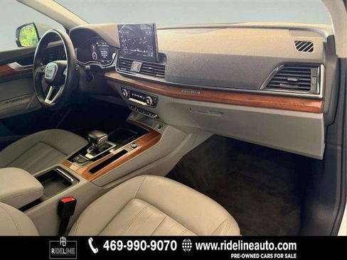 Used 2022 Audi Q5 2.0T Premium Plus w/ Premium Plus Package AWD/4WD image 18
