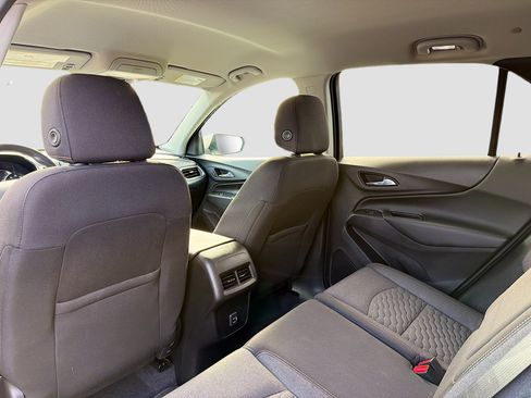 Used 2020 Chevrolet Equinox LT AWD/4WD image 6