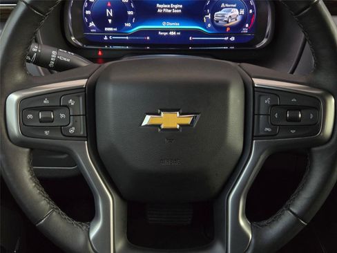 Used 2023 Chevrolet Tahoe Premier AWD/4WD image 17