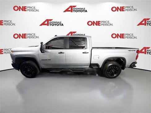 Used 2025 Chevrolet Silverado 2500 Custom w/ Custom Convenience Package image 4