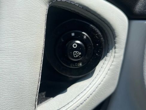 Used 2009 Maserati Quattroporte image 23