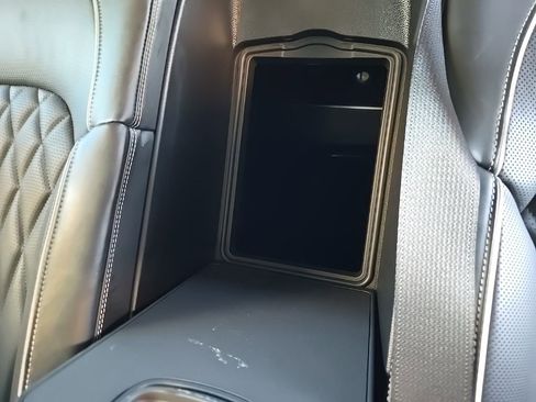 Used 2022 Genesis G90 3.3T Premium image 49