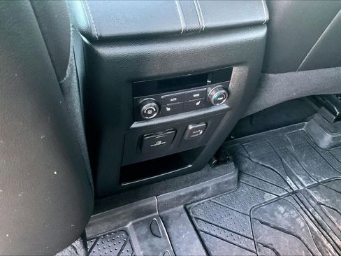 Used 2023 Chevrolet Traverse Premier w/ Redline Edition image 28