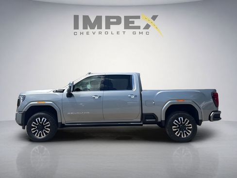 New 2026 GMC Sierra 2500 Denali Ultimate AWD/4WD image 2