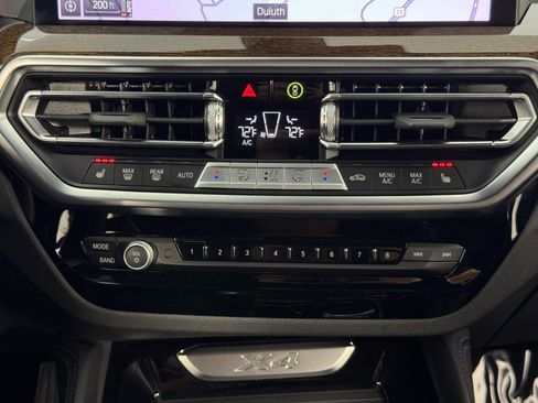 Used 2023 BMW X4 xDrive30i w/ Premium Package image 30