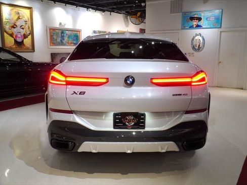 Used 2021 BMW X6 sDrive40i w/ M Sport Package RWD image 6