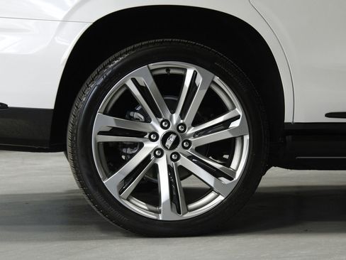 Used 2025 Cadillac Escalade Sport Platinum AWD/4WD image 4