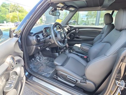 Used 2024 MINI Cooper Convertible FWD image 11