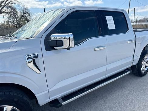 Certified 2022 Ford F150 Lariat image 34