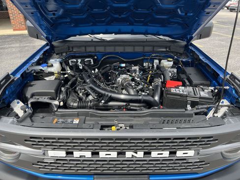 Used 2025 Ford Bronco Badlands AWD/4WD image 53