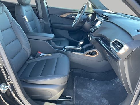 Used 2023 Chevrolet TrailBlazer ACTIV w/ Convenience Package image 37