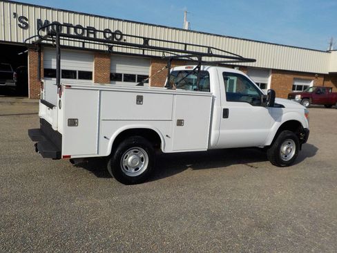 Used 2013 Ford F250 XL AWD/4WD image 6