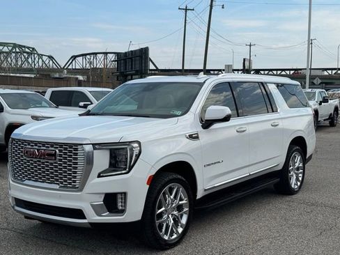 Used 2024 GMC Yukon XL Denali image 1