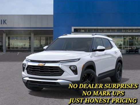 New 2026 Chevrolet TrailBlazer LT w/ Convenience Package FWD image 6