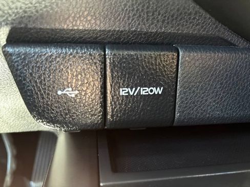Used 2024 Toyota Camry SE FWD image 25