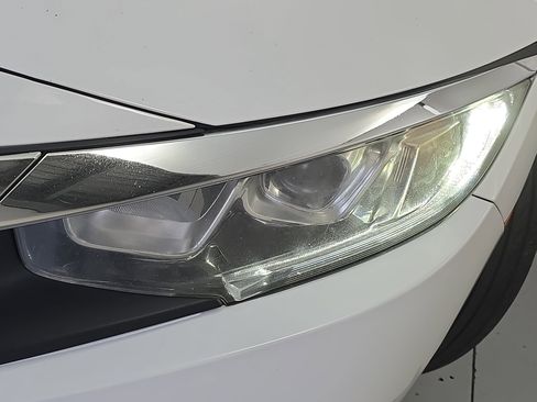 Used 2017 Honda Civic EX-T image 31