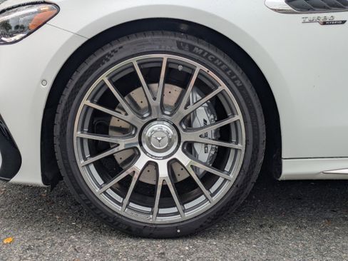 New 2026 Mercedes-Benz E 53 AMG e 4MATIC Sedan image 10