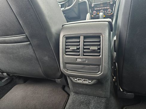 Used 2022 Volkswagen Passat 2.0T SE image 23