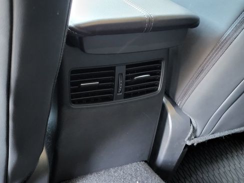 Used 2025 MAZDA CX-30 AWD 2.5 S w/ Preferred Package image 27