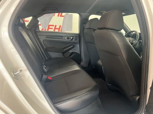 Used 2023 Honda Civic Sport image 10