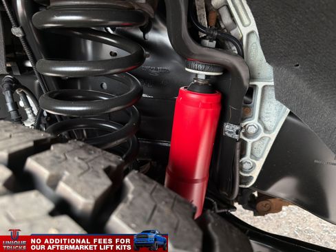 Used 2022 Ford F250 Lariat w/ Tremor Off-Road Package image 13