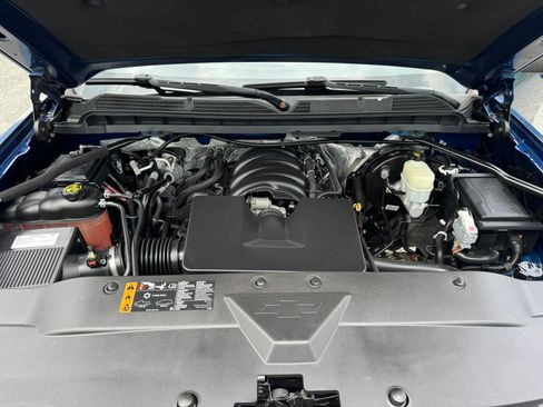 Used 2017 Chevrolet Silverado 1500 LT w/ All Star Edition AWD/4WD image 22