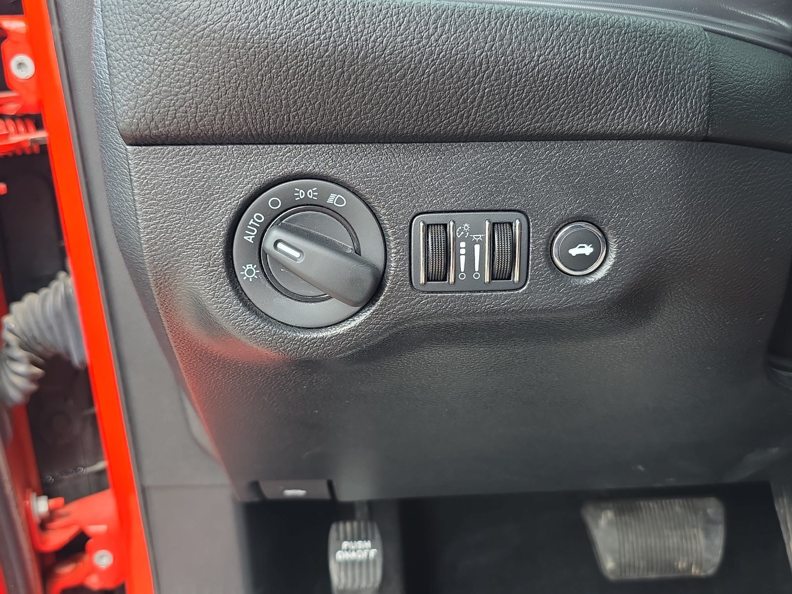 Used 2023 Dodge Challenger R/T RWD image 22