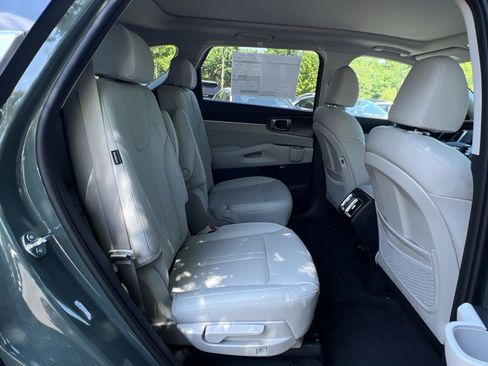 New 2026 Kia Sorento EX AWD/4WD image 33