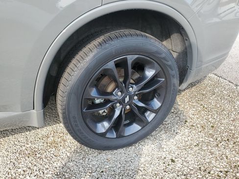 Used 2025 Dodge Durango GT AWD/4WD image 11