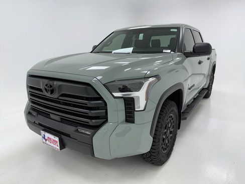 New 2026 Toyota Tundra SR5 image 4