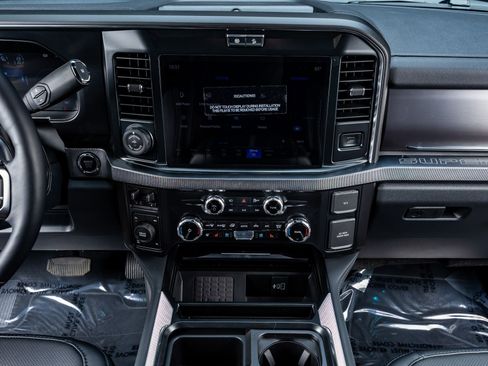 Used 2026 Ford F250 Platinum image 24