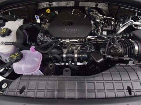 New 2026 Jeep Grand Cherokee Limited image 17