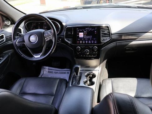 Used 2019 Jeep Grand Cherokee Limited AWD/4WD image 13