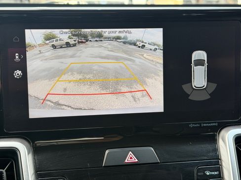 Used 2022 Kia Sorento S FWD image 22