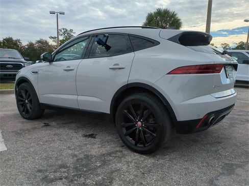 Used 2020 Jaguar E-PACE SE image 6